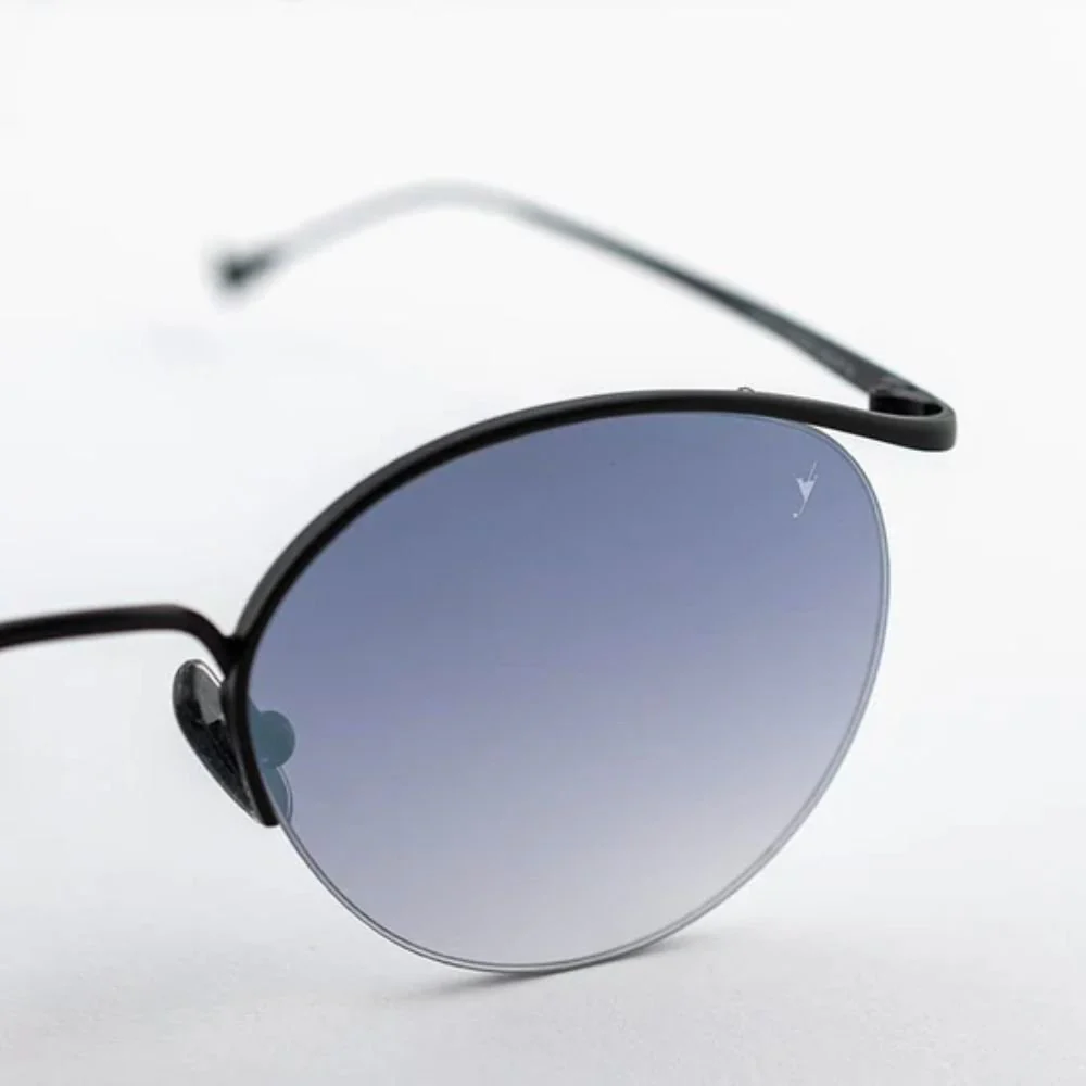Augusto Sunglasses - Grey Gradient - Image 3